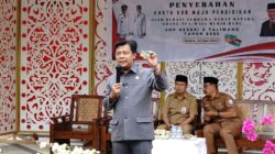 Tujuan Layanan Berbasis Kartu, Bupati KSB Pastikan Program Berjalan