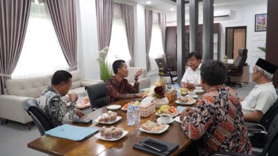 Rapat Kerja Komisi I DPRD Bersama Pemda KSB, Bahas 572 Pegawai Honorer