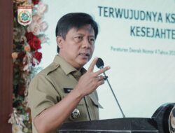 ​Bupati KSB Pastikan 552 Tenaga Honorer Tetap Bekerja