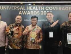 Raih Kategori Utama, Bupati KSB Terima Penghargaan Tertinggi UHC Award 2026