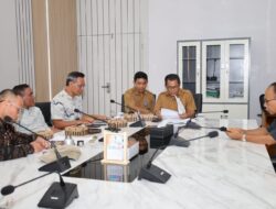 Optimalkan PAD, Komisi II DPRD Gelar RDPU : Soroti Kendaraan Tambang Belum Berplat EA